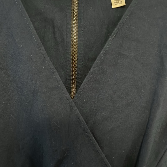 Stretchy navy dress with gorgeous zipper in back - Picture 3 of 6